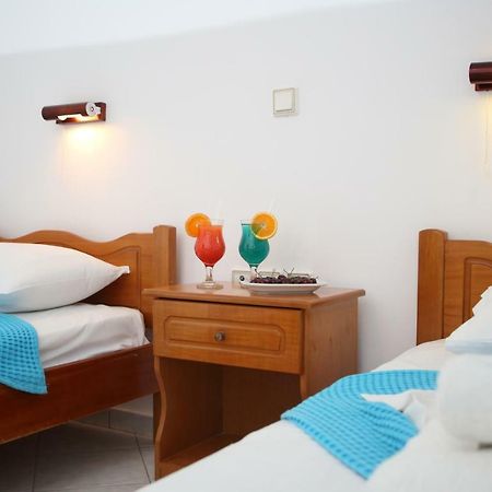 Theocharis Bros - Studios Apartments Áyios Nikítas Exteriér fotografie