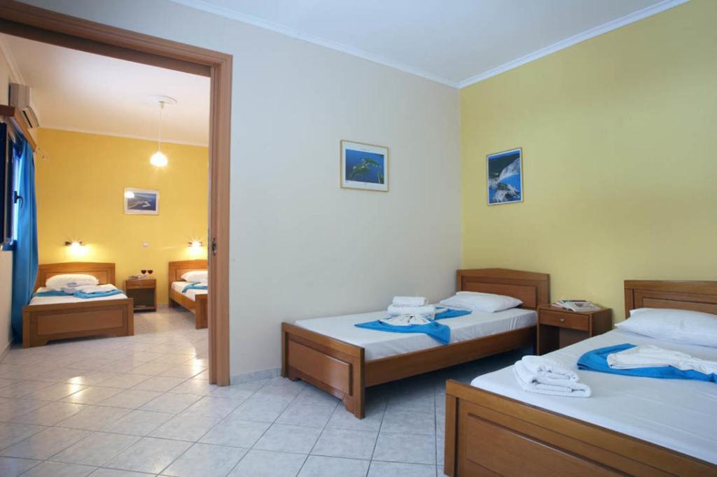 Theocharis Bros - Studios Apartments Áyios Nikítas Exteriér fotografie