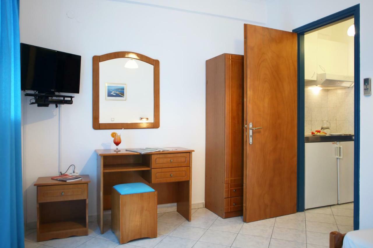 Theocharis Bros - Studios Apartments Áyios Nikítas Exteriér fotografie