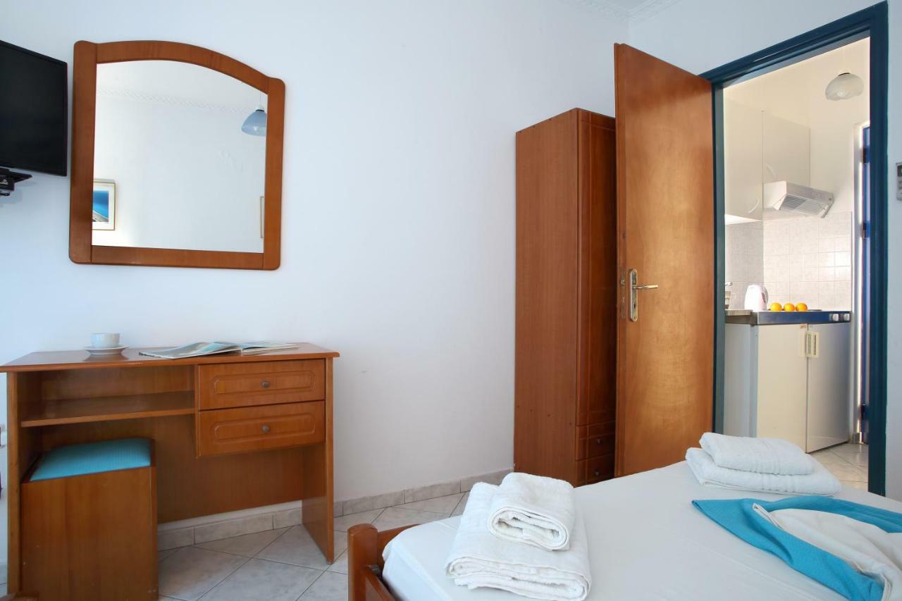 Theocharis Bros - Studios Apartments Áyios Nikítas Exteriér fotografie