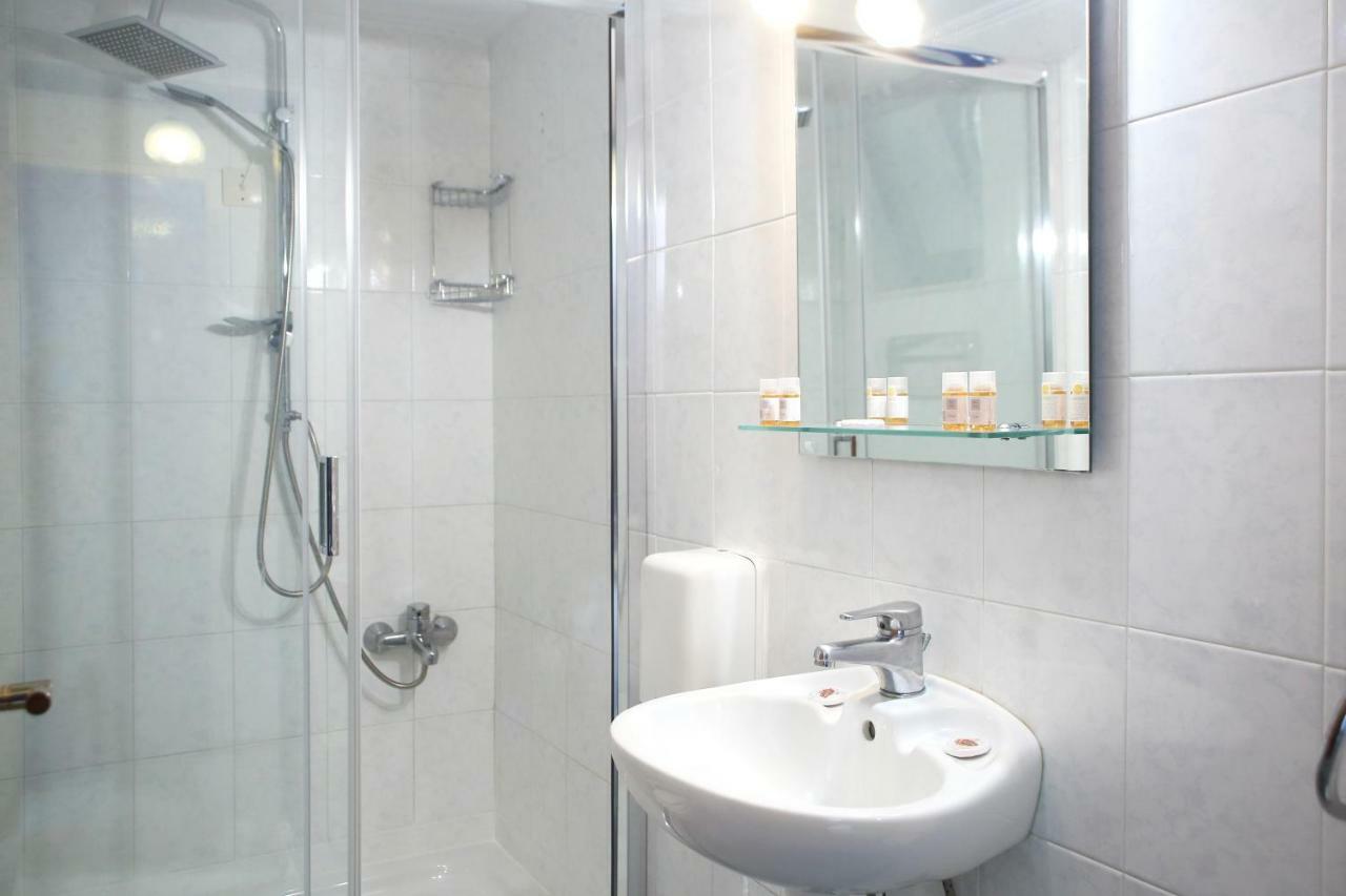 Theocharis Bros - Studios Apartments Áyios Nikítas Exteriér fotografie