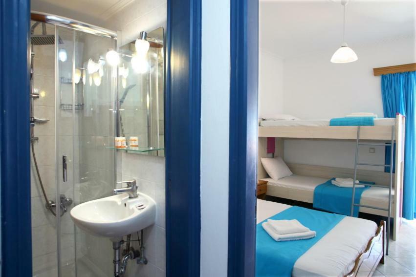 Theocharis Bros - Studios Apartments Áyios Nikítas Exteriér fotografie
